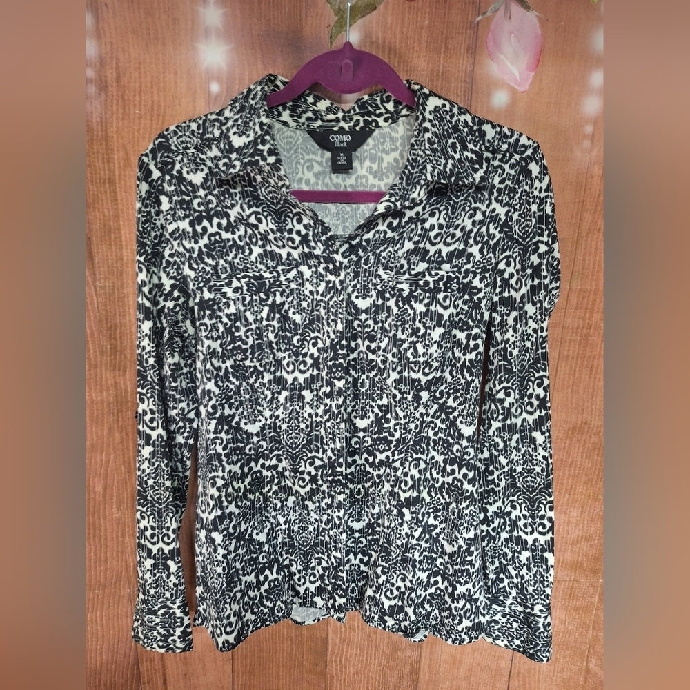 COMO BLACK SIZE MEDIUM BUTTON DOWN BLACK AND WHITE